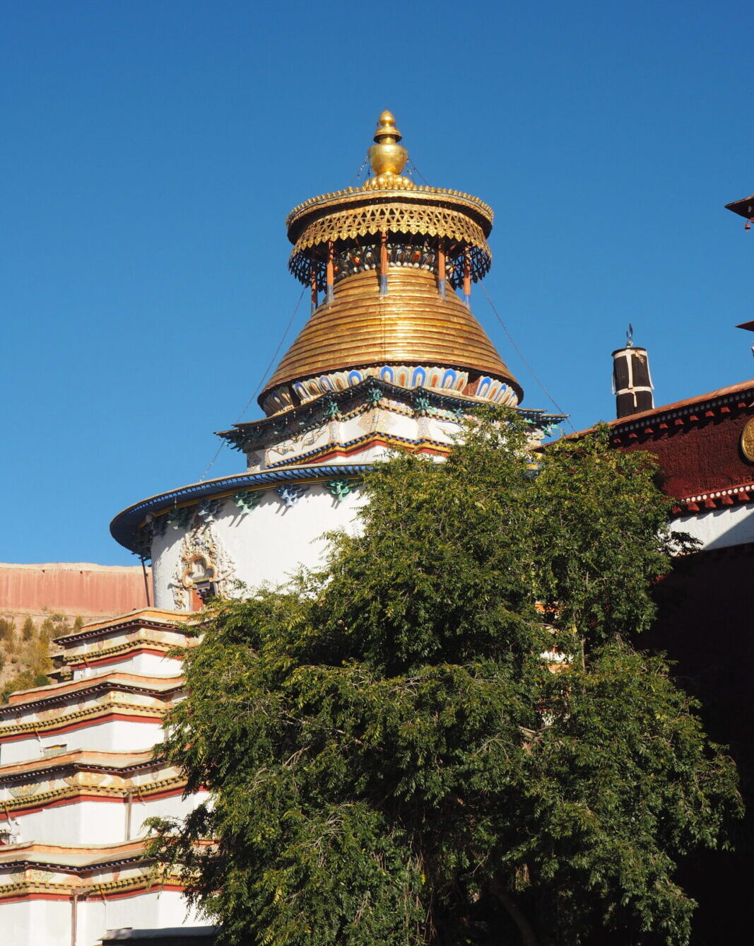 Kumbum Stupa Tibet